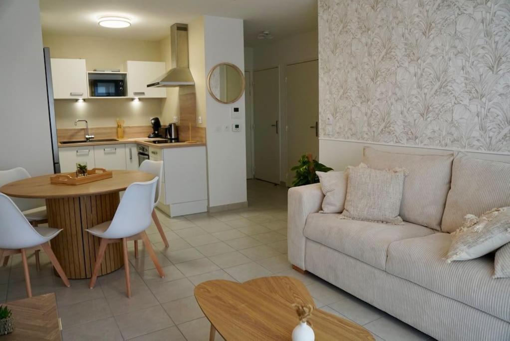 Apartmán "Haven" Saint-Priest  Exteriér fotografie